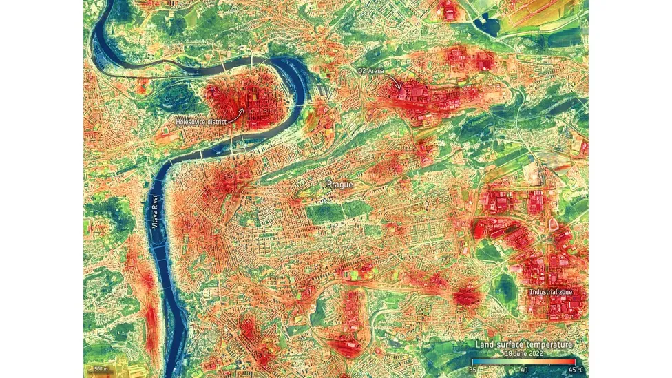 A heat map taken during a heatwave in Prague shows water and green spaces can cool cities (Credit: European Space Agency) https://esahubble.org/copyright/#:~:text=ESA%2FHubble%20images%2C%20videos%20and,are%20clearly%20and%20visibly%20credited.